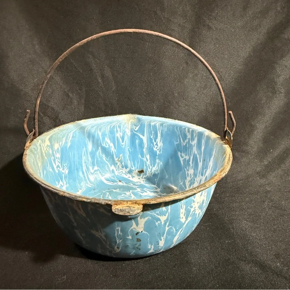 Vintage Blue Marbled Enamelware Spouted Bowl with Handle